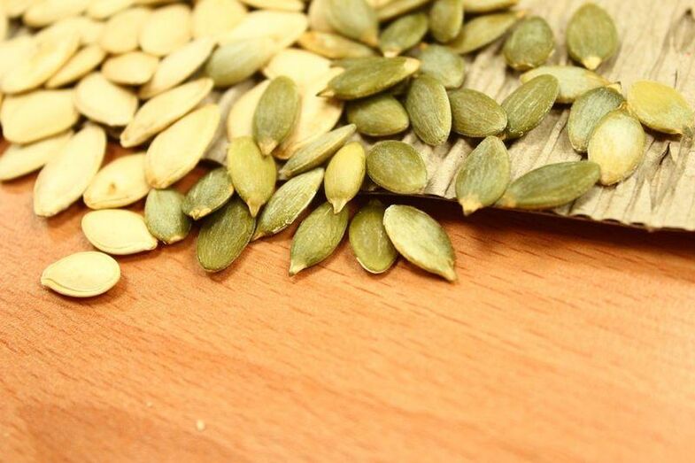 Vous pouvez réaliser une masse nettoyante contre les parasites à partir de graines de citrouille.